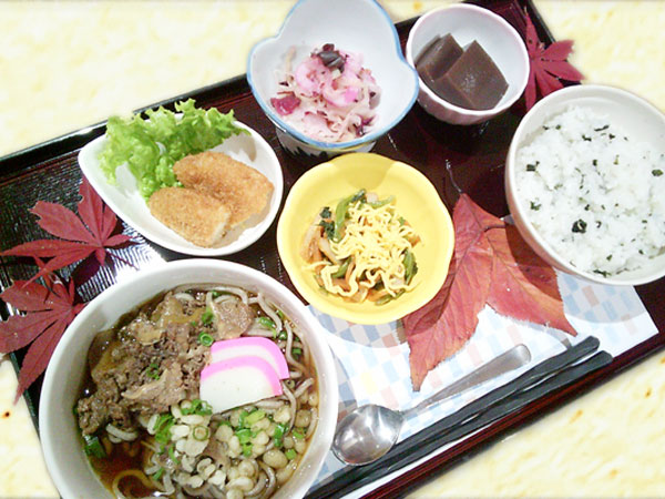 ライフケア高砂の利用者向け普段のお食事例